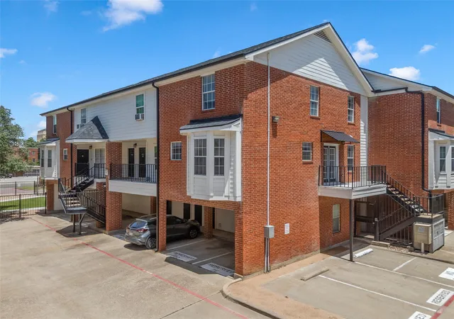 Photo 1 of Condo for sale at 600 Bagby Ave #7A, Waco, TX 76706 | MLS# 21335729 | Listing updated on 2026-09-23