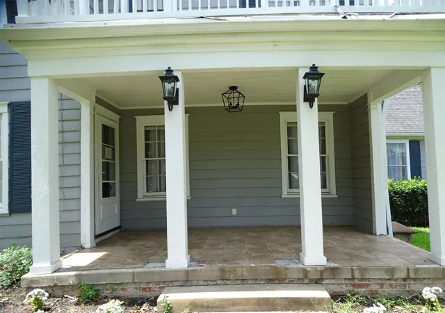 Photo 4 of Single family home for sale at 408 W Tyler St, Ennis, TX 75119 | MLS# 21336830 | Listing updated on 2026-09-23
