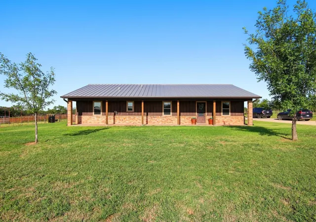 Photo 3 of Single family home for sale at 5609 Fm 126, Merkel, TX 79536 | MLS# 21337924 | Listing updated on 2026-10-06