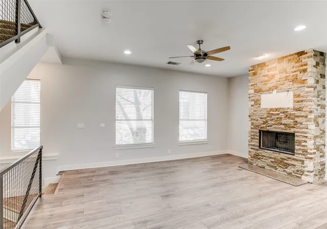 Photo 2 of Condo for sale at 3824 Brown St #B, Dallas, TX 75219 | MLS# 21337968 | Listing updated on 2026-08-23