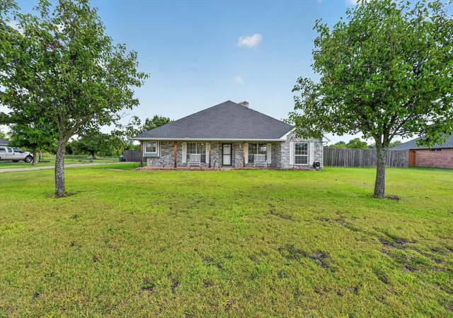 3rd image of 11112 Prairie Lakes Ln, Forney, TX 75126 | MLS# 21338018