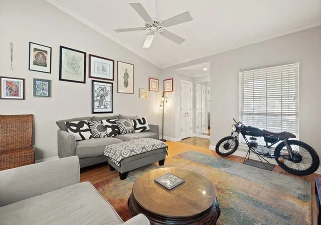 Photo 3 of Townhouse for sale at 13752 Flagstone Ln, Dallas, TX 75240 | MLS# 21335166 | Listing updated on 2026-08-08