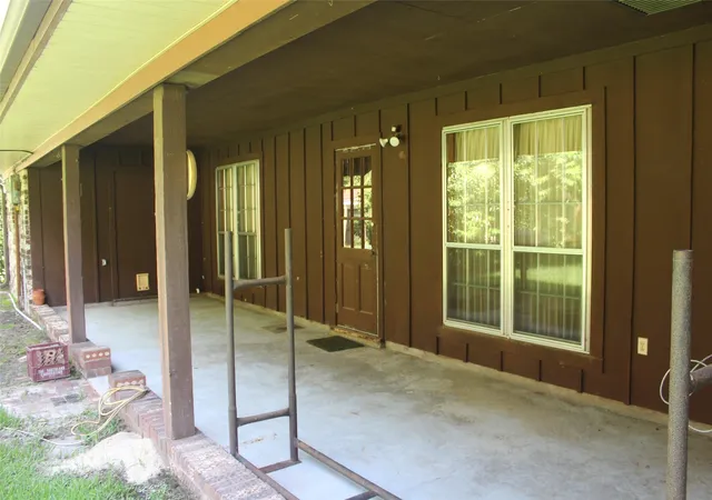 Photo 3 of Sale Pending at 453 Plaza Cir, Bossier City, LA 71111 | MLS# 21337888 | Listing updated on 2026-08-12