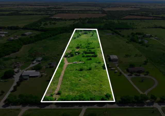 Photo 1 of Land for sale at 15116 Stice Rd, Krum, TX 76249 | MLS# 21335983 | Listing updated on 2026-10-03