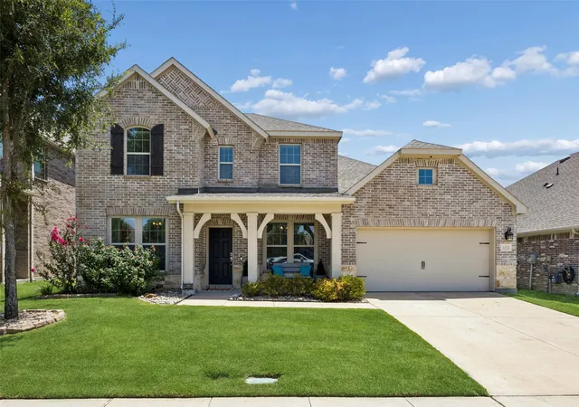 Photo 1 of Single family home for sale at 1321 Meridian Dr, Forney, TX 75126 | MLS# 21333209 | Listing updated on 2026-10-02
