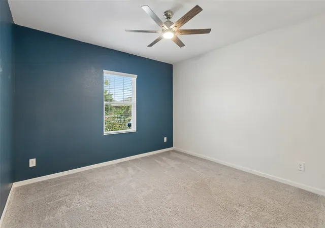 Photo 3 of Single family home for sale at 409 Stone Creek Blvd, Glenn Heights, TX 75154 | MLS# 21328971 | Listing updated on 2026-08-22