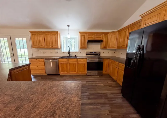 Photo 2 of Single family home for sale at 205 Private Road 6980, Alba, TX 75410 | MLS# 21333823 | Listing updated on 2026-10-01