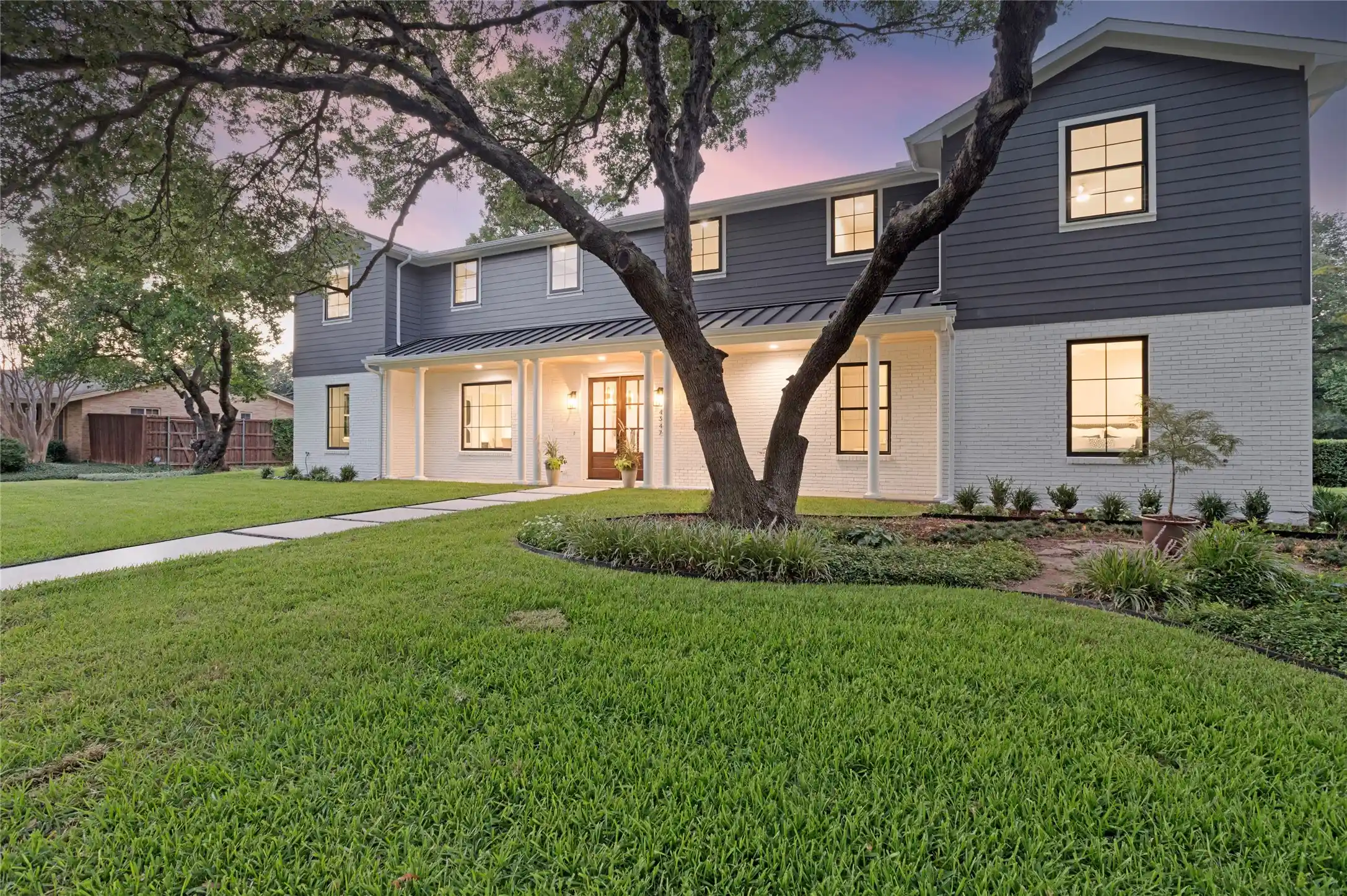 Photo 1 of Mansion for sale at 4347 Royal Ridge Dr, Dallas, TX 75229 | MLS# 21337909 | Listing updated on 2026-10-24