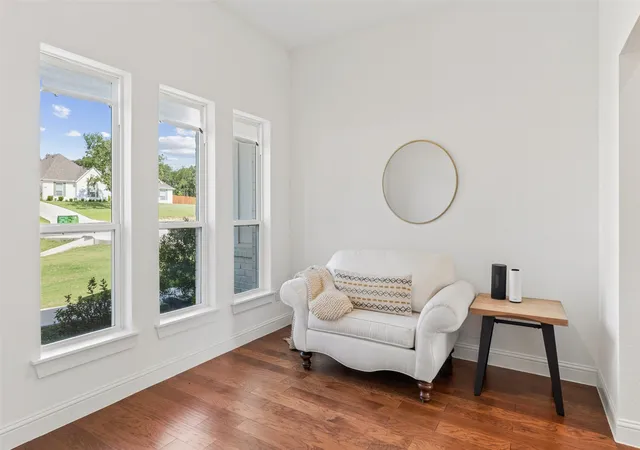 Photo 3 of Single family home for sale at 180 Lucky Ridge Ln, Boyd, TX 76023 | MLS# 21336996 | Listing updated on 2026-08-03