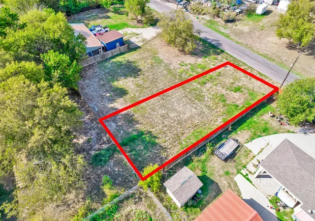 Photo 3 of Land for sale at 207 Nicole Dr, Rockwall, TX 75032 | MLS# 21337116 | Listing updated on 2026-07-24