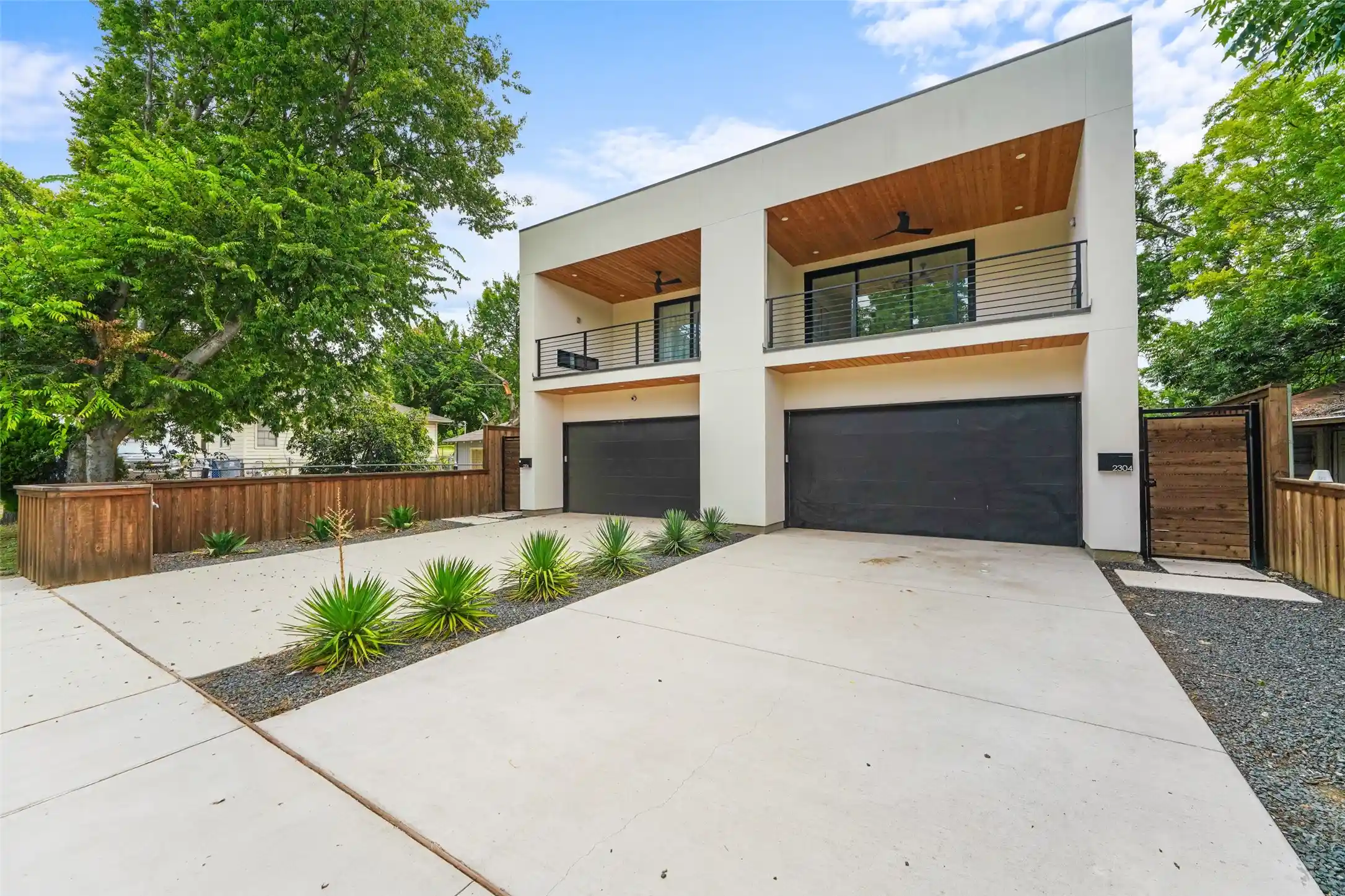 Photo 1 of Single family home for sale at 2304 Hondo, Dallas, TX 75219 | MLS# 21338325 | Listing updated on 2026-10-24