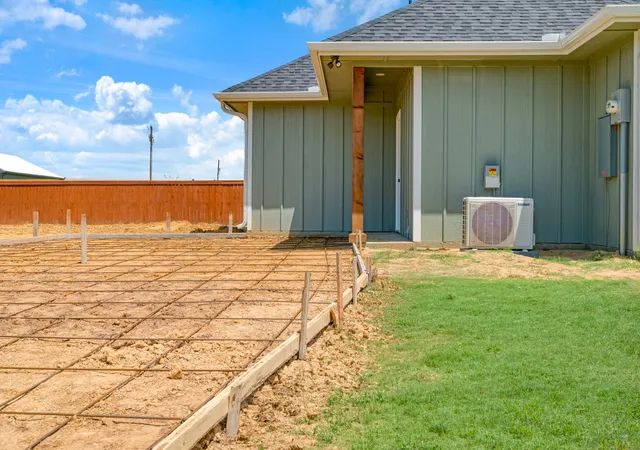 20th image of 705 Daniel St, Blossom, TX 75416 | MLS# 21338113