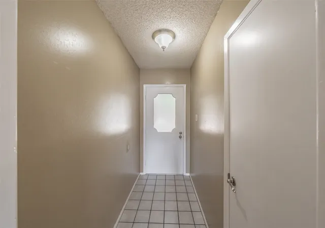 Photo 3 of Sale Pending at 1227 Willowwood Dr, Cleburne, TX 76033 | MLS# 21338265 | Listing updated on 2026-08-31