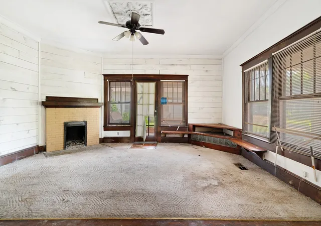 Photo 3 of Single family home for sale at 903 4Th St Sw, Paris, TX 75460 | MLS# 21338443 | Listing updated on 2026-07-25