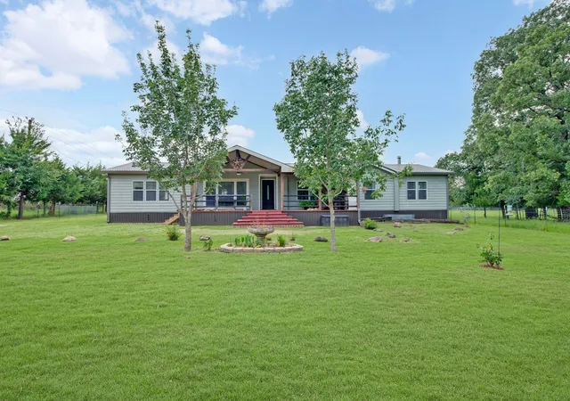 Photo 1 of Manufactured home for sale at 923 County Road 2415, Honey Grove, TX 75446 | MLS# 21338215 | Listing updated on 2026-07-27