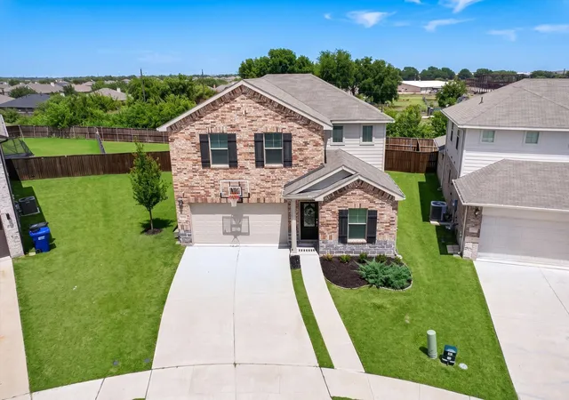 Photo 3 of Sale Pending at 1203 Caddo Hill Ct, Royse City, TX 75189 | MLS# 21337234 | Listing updated on 2026-08-21