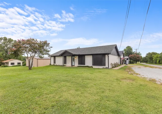30th image of 1939 E Texas St, Denison, TX 75021 | MLS# 21338213