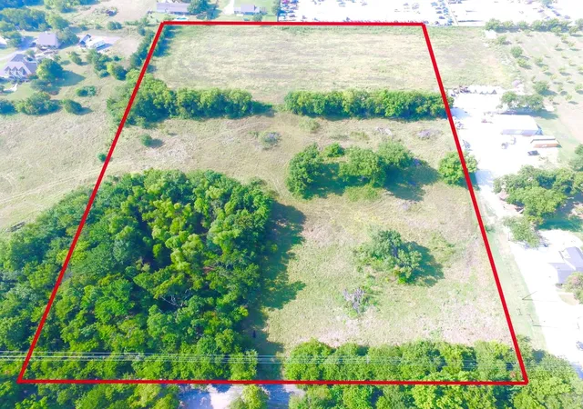 Photo 4 of Land for sale at 1687 Country Road 282, Mc Kinney, TX 75071 | MLS# 21338496 | Listing updated on 2026-07-22
