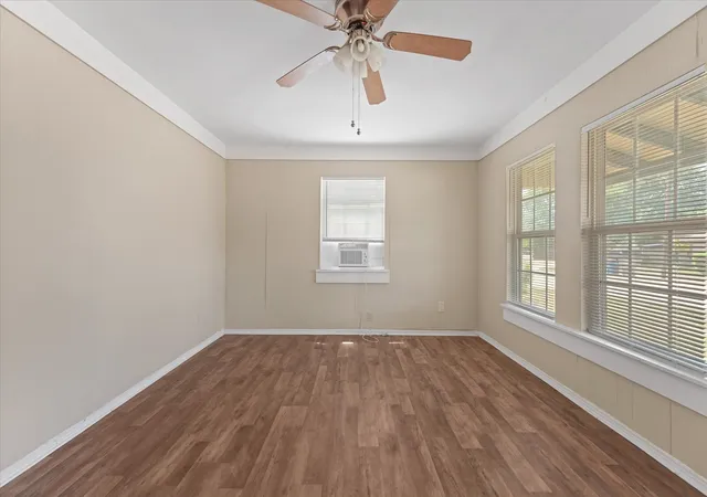 5th image of 1808 Prairie View Dr, Dallas, TX 75235 | MLS# 21338537