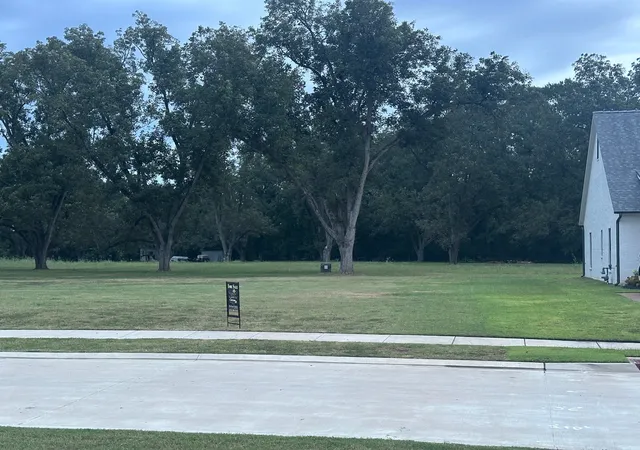 Photo 2 of Land for sale at 0 Cross Ridge Court, Shreveport, LA 71106 | MLS# 21338557 | Listing updated on 2026-08-14
