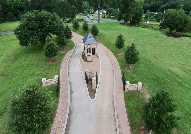 Photo 3 of Land for sale at 0 Cross Ridge Court, Shreveport, LA 71106 | MLS# 21338557 | Listing updated on 2026-08-14