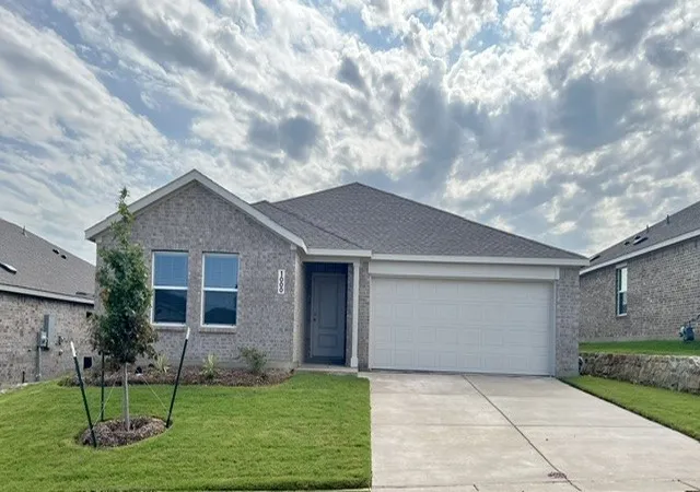 Photo 1 of Sale Pending at 1000 Cole St, Howe, TX 75459 | MLS# 21338571 | Listing updated on 2026-08-26