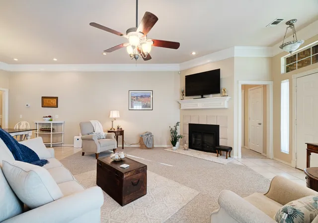Photo 4 of Single family home for sale at 4250 Primrose Ln, Paris, TX 75462 | MLS# 21338305 | Listing updated on 2026-08-31
