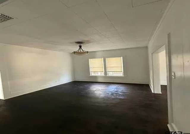 Photo 3 of Single family home for sale at 509 N Pacific St, Mineola, TX 75773 | MLS# 21338623 | Listing updated on 2026-07-24