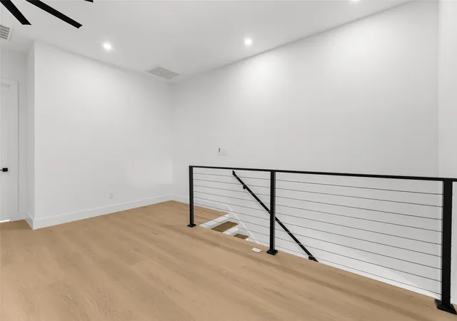 40th image of 6911 & 6913 Mohawk Dr, Dallas, TX 75235 | MLS# 21338748