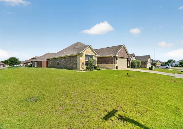 Photo 2 of Single family home for sale at 108 Meritt St, Godley, TX 76044 | MLS# 21330150 | Listing updated on 2026-08-27