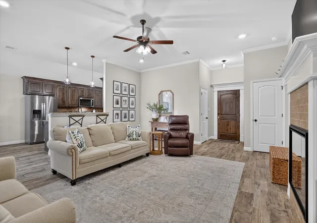Photo 4 of Single family home for sale at 108 Meritt St, Godley, TX 76044 | MLS# 21330150 | Listing updated on 2026-08-27