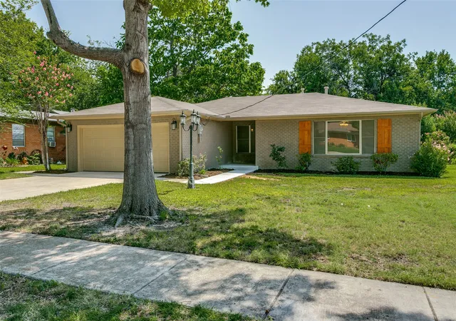 25th image of 1021 Usher St, Benbrook, TX 76126 | MLS# 21338807
