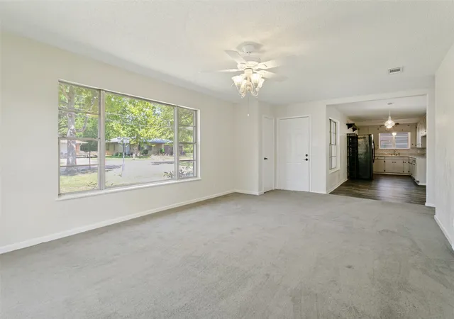 3rd image of 1021 Usher St, Benbrook, TX 76126 | MLS# 21338807