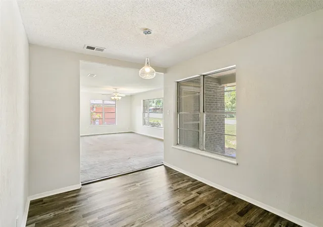 4th image of 1021 Usher St, Benbrook, TX 76126 | MLS# 21338807