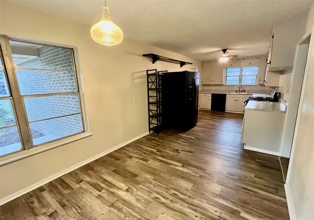 5th image of 1021 Usher St, Benbrook, TX 76126 | MLS# 21338807
