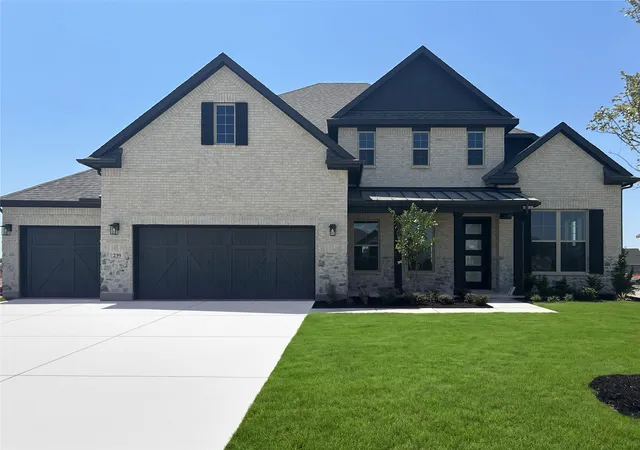 Photo 1 of Single family home for sale at 239 Maritime Ct, Heath, TX 75126 | MLS# 21338875 | Listing updated on 2026-10-08