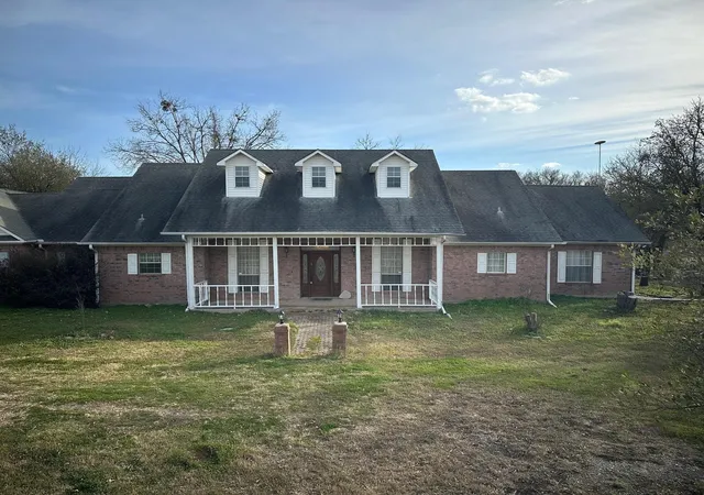 Photo 1 of Single family home for sale at 8099 W Interstate Hwy 30, Cumby, TX 75433 | MLS# 21338895 | Listing updated on 2026-07-23