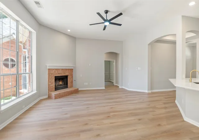 5th image of 6304 Fox Hunt Dr, Arlington, TX 76001 | MLS# 21338269