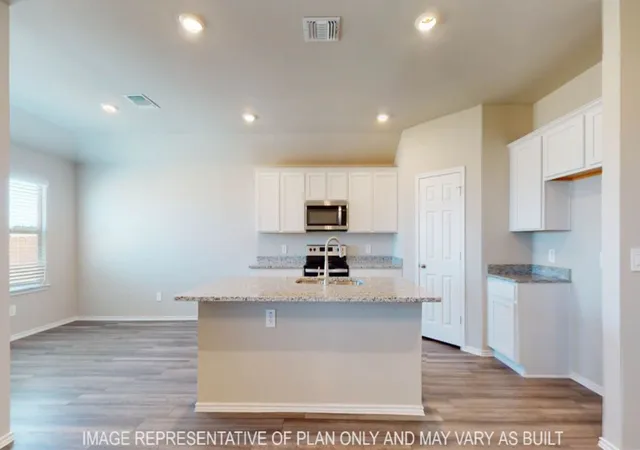 Photo 3 of Sale Pending at 10325 Altair Dr, Waco, TX 76708 | MLS# 21338924 | Listing updated on 2026-08-18