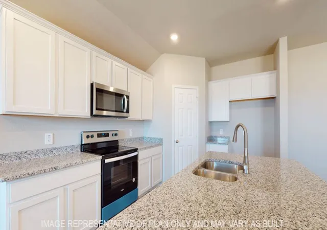 Photo 3 of Sale Pending at 10325 Altair Dr, Waco, TX 76708 | MLS# 21338924 | Listing updated on 2026-08-18