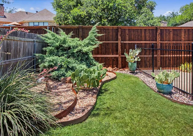 Photo 3 of Single family home for sale at 6717 River Bend Rd, Fort Worth, TX 76132 | MLS# 21337224 | Listing updated on 2026-10-04
