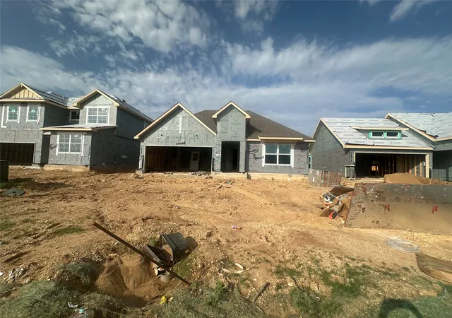 Photo 1 of Sale Pending at 10317 Altair Dr, Waco, TX 76708 | MLS# 21338946 | Listing updated on 2026-07-27