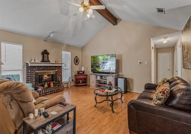 Photo 3 of Sale Pending at 1409 Osage Trl, Mesquite, TX 75149 | MLS# 21328313 | Listing updated on 2026-08-21