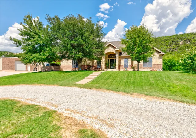 Photo 1 of Single family home for sale at 2457 Us Hwy 83 84, Tuscola, TX 79562 | MLS# 21337964 | Listing updated on 2026-07-23