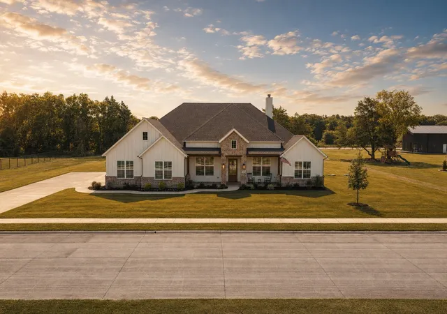 Photo 2 of Single family home for sale at 3759 Evergreen Ln, Caddo Mills, TX 75135 | MLS# 21337374 | Listing updated on 2026-09-21
