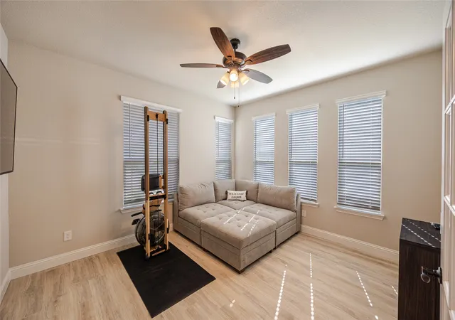 Photo 3 of Single family home for sale at 1519 Pisa Ct, Rockwall, TX 75032 | MLS# 21338681 | Listing updated on 2026-09-05