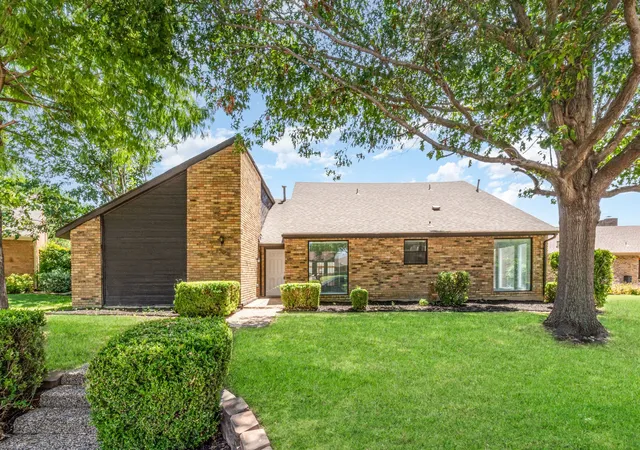 Photo 1 of Single family home for sale at 1304 Ursula Ct, Plano, TX 75075 | MLS# 21338687 | Listing updated on 2026-08-14