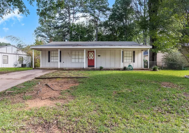 Photo 1 of Single family home for sale at 2578 Crape Myrtle St, Shreveport, LA 71118 | MLS# 21339107 | Listing updated on 2026-07-23