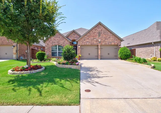 Photo 1 of Single family home for sale at 1005 Hubbard Creek Trl, Mc Kinney, TX 75071 | MLS# 21339149 | Listing updated on 2026-08-27