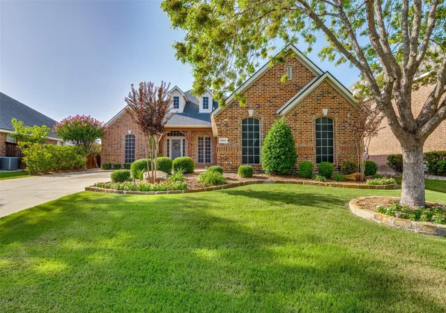 Photo 1 of Sale Pending at 4105 Calloway Dr, Mansfield, TX 76063 | MLS# 21332728 | Listing updated on 2026-07-24